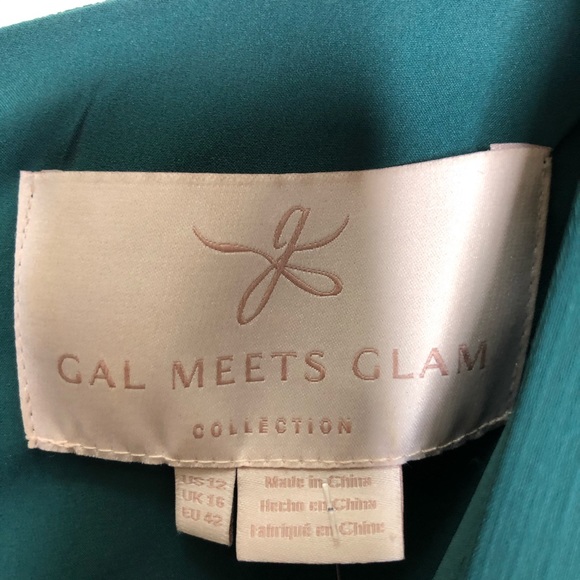 Gal Meets Glam Smocked Fit & Flare Dress 12 NWT - Picture 3 of 10